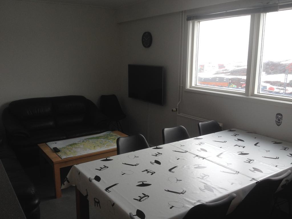 Vandrehuset 2 Og 3 Nuuk Exteriér fotografie